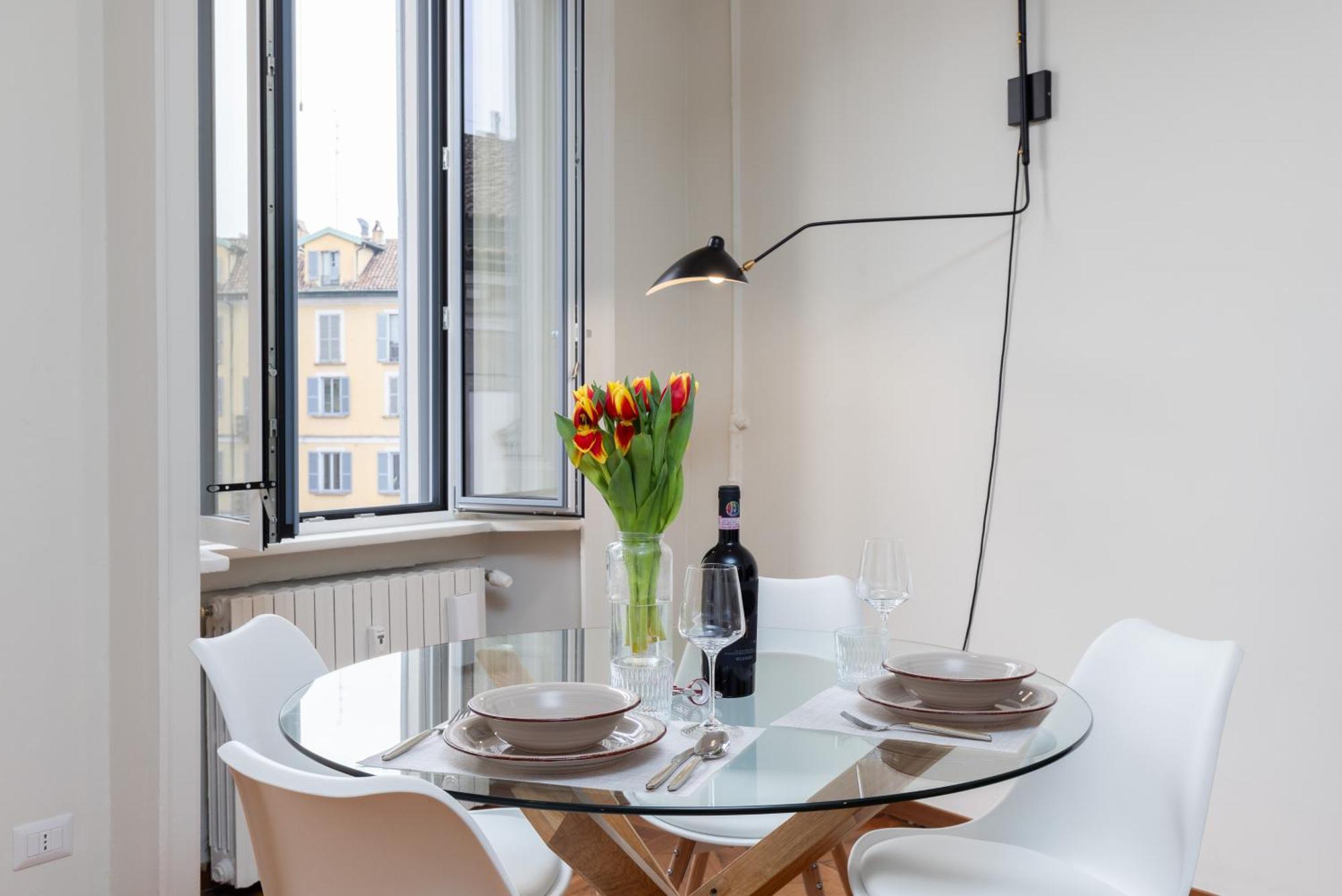Living Uniqc Apartment - Duomo ミラノ エクステリア 写真