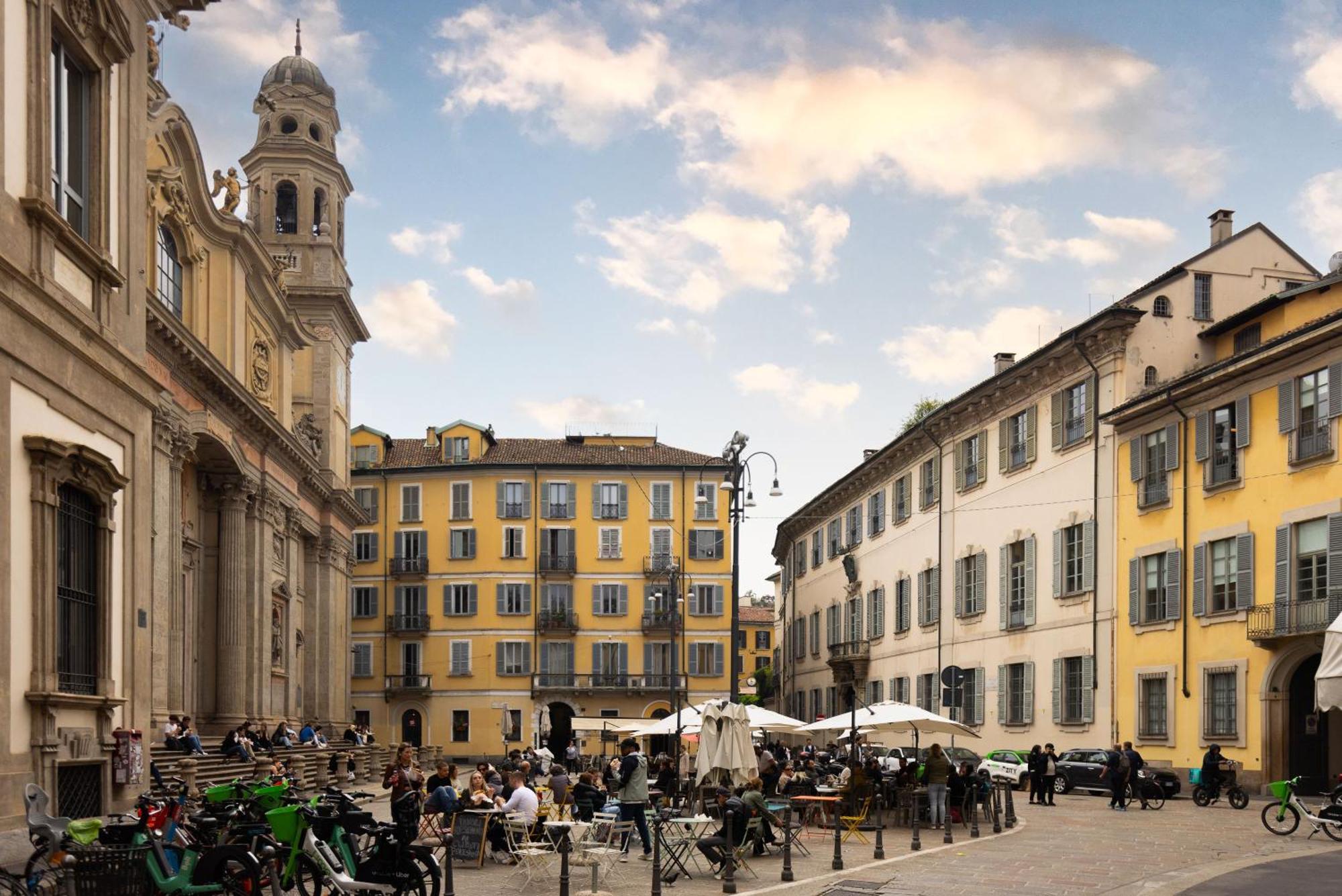 Living Uniqc Apartment - Duomo ミラノ エクステリア 写真